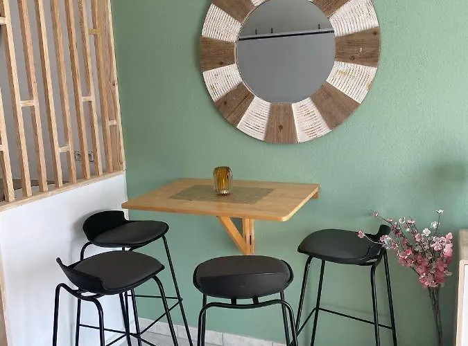 Studio Brignoles Piscine Emplacement Ideal